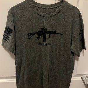 Mens Gray Grunt Style T-Shirt